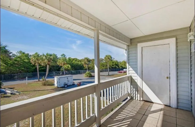 Cozy Condo In The Middle Of Destin 0*,  United States