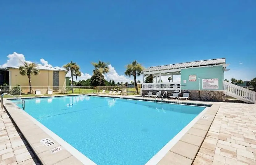 Cozy Condo In The Middle Of Destin